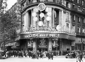 Façade du cinéma Paramount Opéra à Paris